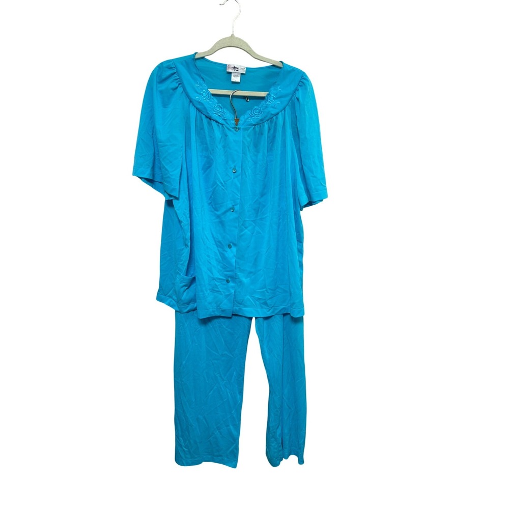 Shadowline Turquoise Blue Nylon Pajama Set Button Front Embroidered Size 46